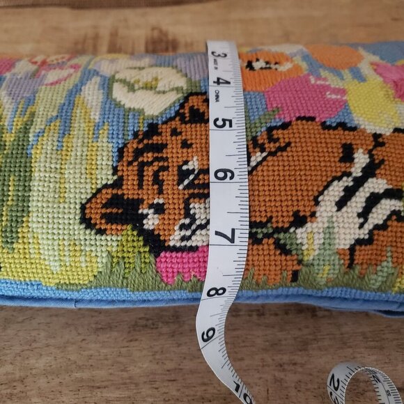 Vintage Hand-Stitched Needlepoint Pillow Tiger Cubs Tulip Flowers Cottagecore - Picture 5 of 13